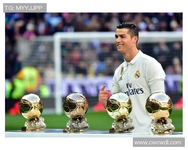 劳尔传世足球传奇:西班牙足坛巨星的辉煌历程与成就 劳尔传世足球传奇:西班牙足坛巨星的辉煌历程与成就